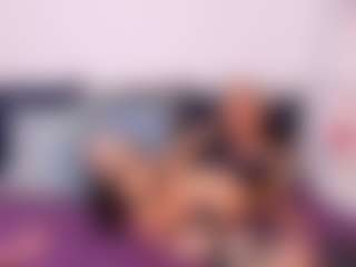 NatasaWilder MILF webcam performer live streaming