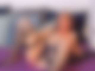 NatasaWilder MILF webcam performer live streaming