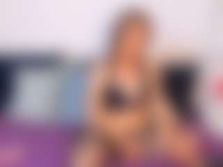 NatasaWilder MILF webcam performer live streaming