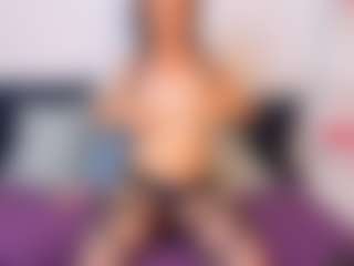 Live cam show with NatasaWilder - Ass Clapping on camtv