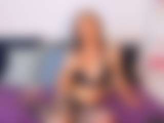 Live cam show with NatasaWilder - Small Tits Mature on eurowanks.com
