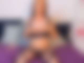 Live cam show with NatasaWilder - Brown Eyes Mature on intimatelivegirls.com