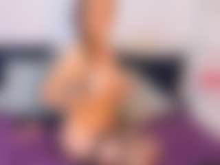 Live cam show with NatasaWilder - BBW College on Big Tits