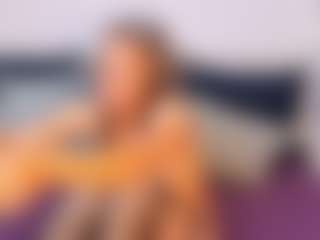Live cam show with NatasaWilder - Granny Squirt on AdultVida.com