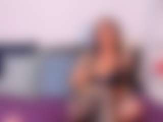 Live cam show with NatasaWilder - Mature Toys on CamSodaAdn