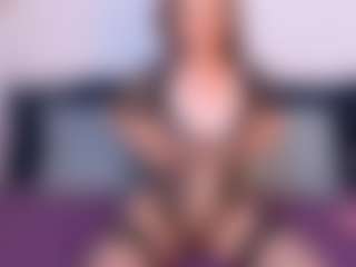 Live cam show with NatasaWilder - Mature on Camsoda