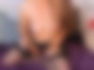 Live cam show with NatasaWilder - Big Tits on UwU Esports
