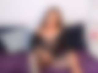 Live cam show with NatasaWilder - Granny Dildo on liverealitysex.com