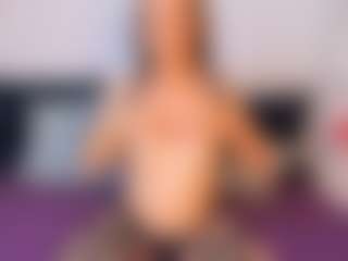 Live cam show with NatasaWilder - Cum Mature on Dare Cams