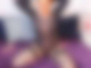 Live cam show with NatasaWilder - Granny Petite on SquirtSoMuch