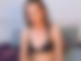 Live cam show with NatasaWilder - Middle Aged on CamSextacy