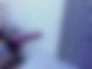 Live cam show with angels-collins - Facial on sexylivex.com