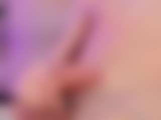 Live cam show with Baby_moon_ - Submissive on StripNow