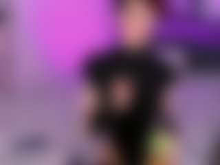 Live cam show with Baby_moon_ - Submissive on xblisslive.com