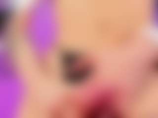 Live cam show with Baby_moon_ - Teen (18+) on Camsoda