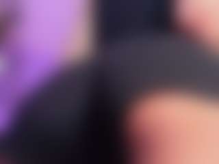 Live cam show with Baby_moon_ - Colombia on Camsoda