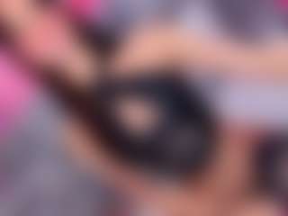 Live cam show with Baddinner - Tease on Camsoda