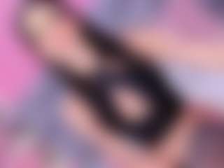 Live cam show with Baddinner - Colombia on AdultVida.com
