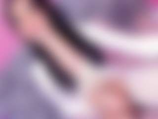 Live cam show with Baddinner - Tease on Dolls Live