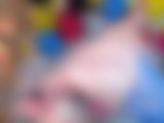Live cam show with Bigass-dayla - Tiny Tits on AdultVida.com