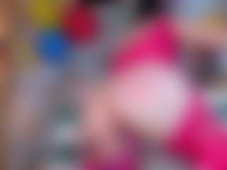 Live cam show with Bigass-dayla - Brown Hair MILF on CamClone
