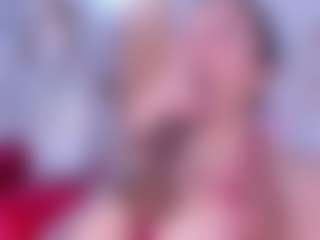 Live cam show with Bigass-dayla - Brown Hair MILF on liverealitysex.com