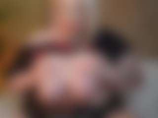 TiffanyTrinity's Live Sex Cam Show