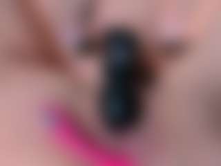 AnahiCurlie's Live Sex Cam Show