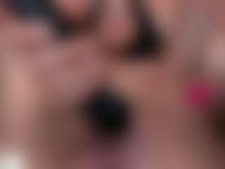 AnahiCurlie's Live Sex Cam Show