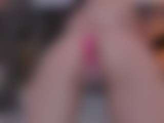 AnahiCurlie's Live Sex Cam Show