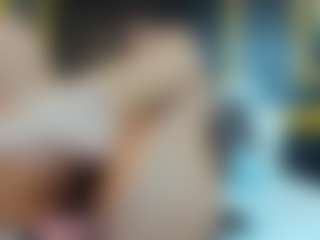 Live cam show with dalila30x - Facial on Fling VIP Chat