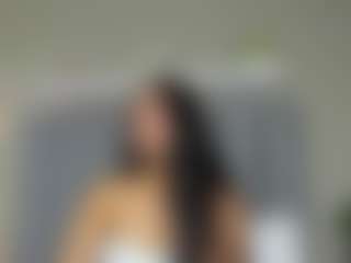 Live cam show with dalila30x - Facial on Camsoda