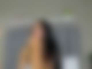 Live cam show with dalila30x - Facial on TeamSkeetLive