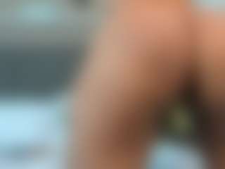 Live cam show with dalila30x - Facial on Camsoda