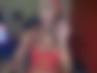 Live cam show with Laurens Sophia - Tease on Dolls Live