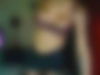 Live cam show with Laurens Sophia - Lean on Dare Cams