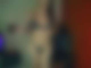 Live cam show with Laurens Sophia - HD on CamClone