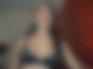 Live cam show with Laurens Sophia - Nipple Piercings on livesuperchat.net