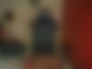 Live cam show with Laurens Sophia - Tease on livesuperchat.net