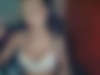 Live cam show with Laurens Sophia - Dirty Talk on Camsoda