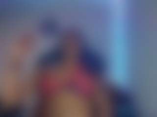 Live cam show with Laurens Sophia - Smoking on Camsoda
