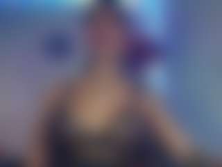 Live cam show with Laurens Sophia - Smoking on xfollow cams