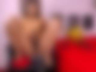 Live cam show with lenazoe - Foot Fetish on Latina Girls