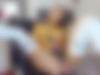 Live cam show with lenazoe - Normal on Camsoda