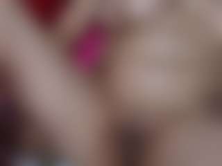 anymour's Live Sex Cam Show
