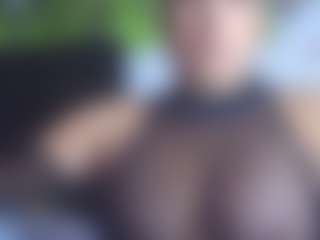 anymour's Live Sex Cam Show