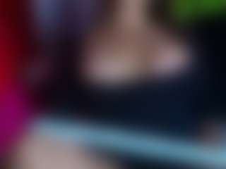 anymour's Live Sex Cam Show