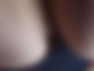 anymour's Live Sex Cam Show