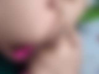 anymour's Live Sex Cam Show