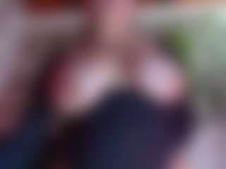 anymour's Live Sex Cam Show